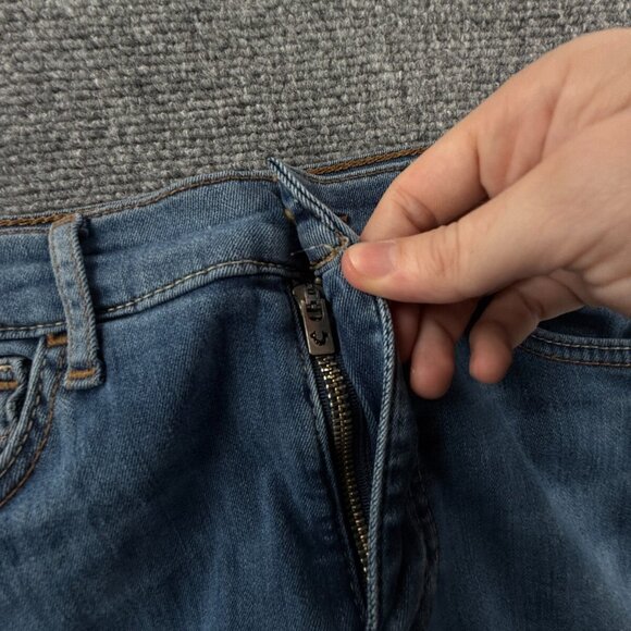 True Religion Women Size 31 Denim Jeans Stretch Blue USA Made Skinny Tapered - Picture 12 of 15